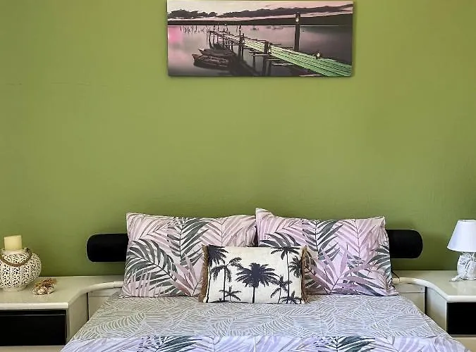 Casa Lia-beach Front Дом отдыха Nea Kallikrateia