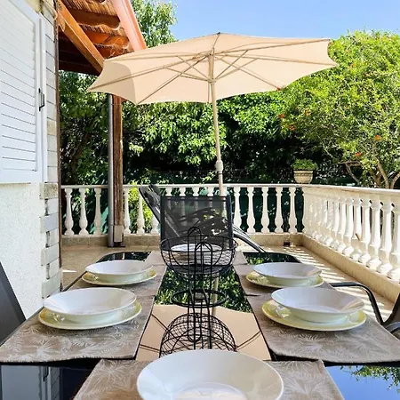 Holiday home Casa Lia-beach Front *