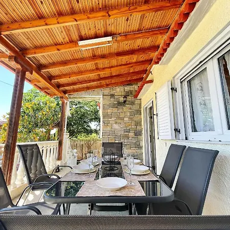 Casa Lia-beach Front