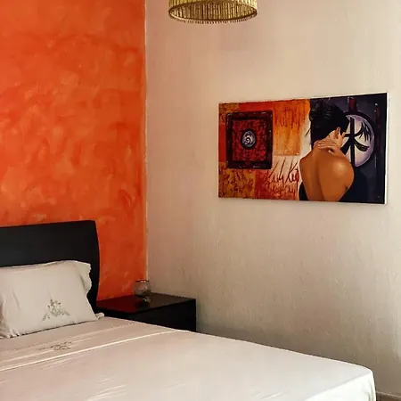 Semesterbostad Casa Lia-beach Front *