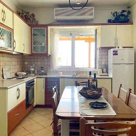 Casa Lia-beach Front Semesterbostad