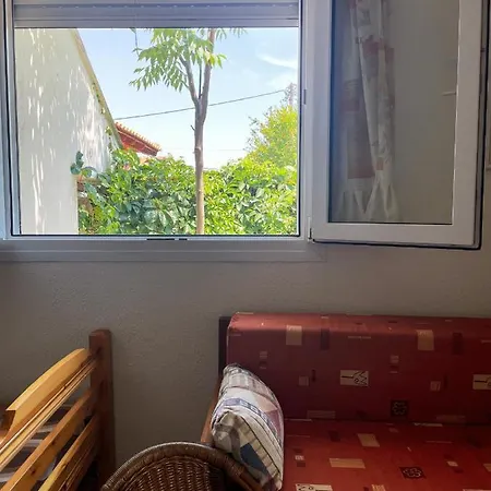 Casa Lia-beach Front Semesterbostad *