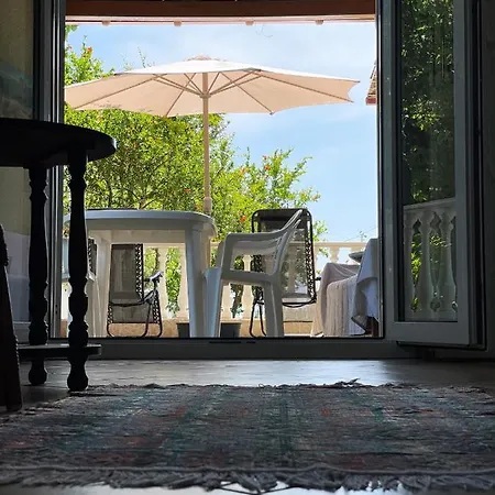 Casa Lia-beach Front *